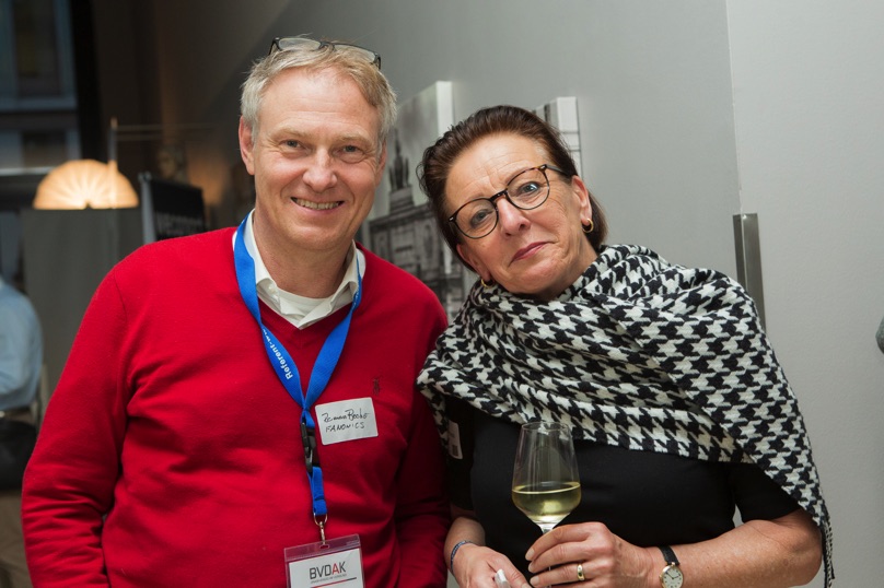 /images/slider-imgs-xs/105_Foto Loeffler_Weconact.jpg